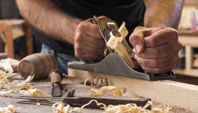 χειροποίητο ξύλινο τραπέζι τραπεζαρίας Hommycraft