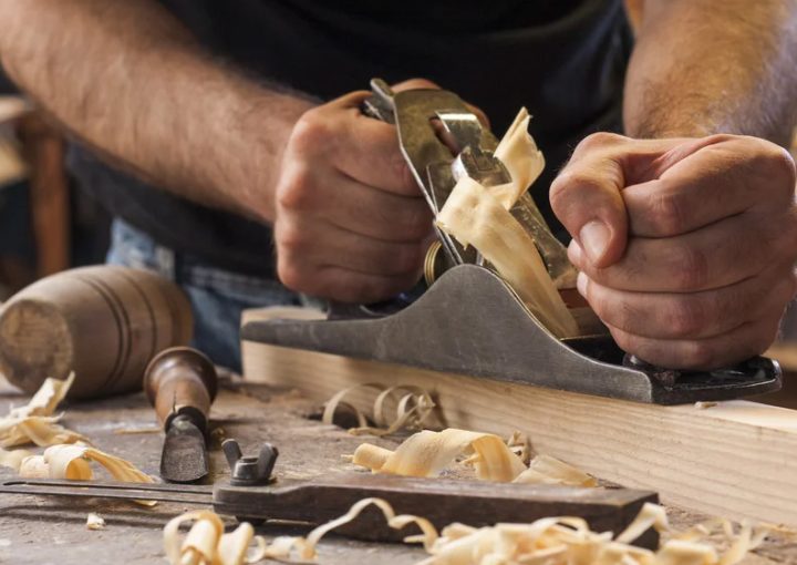 χειροποίητο ξύλινο τραπέζι τραπεζαρίας Hommycraft
